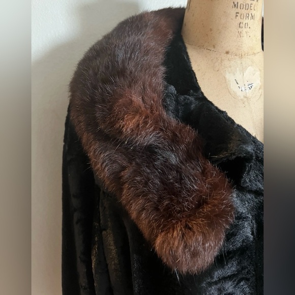 City Fur New Vintage Womens Coat - Picture 3 of 11